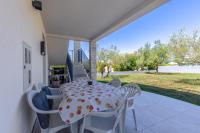 Olivo 1 - apartment for six people - B&B Vabriga
