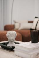 'Arch' 2 Bedroom Apt in the heart of Burwood, near everything - Chambres d'hôtes Sydney