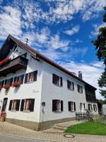 Ferienwohnung Dorfglück - Chambres d’hôtes Unterammergau