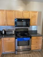 PRIVATE ROOM IN DOWNTOWN FULL KITCHEN and BATHROOM shared ARTS RooSEVELT ROW CONVENTION CENTER STADIUMS ASU DOWNTOWN PHOENIX - Chambres d'hôtes Phoenix
