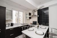 Apartamento de 2 dormitorios con balcón