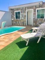Duplex house in Cabo Frio, 4 bedrooms, swimming pool, barbecue - B&B Cabo Frio