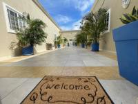 Puerta Del Sol Escape 1- 1brd-pool-central location - B&B Oranjestad