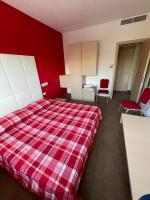 Red House - by BorgoLago - B&B Marta
