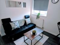 Corby Stay 2BR Work Trips & Family Friendly - B&B