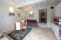 Apt 5 Borgo Lago di Garda - Chambres d’hôtes Lonato