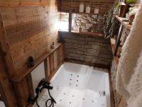 Suite Balneo Les Boutons d'or Font Romeu - B&B Font-Romeu-Odeillo-Via