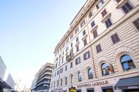 Elegantis Giolitti Suite Apartment with Private Balcony - B&B Roma