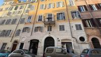 Elegantis Monti Royal Apartment with private terrace - B&B Rome