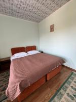 AltynAi Guest House - Bed and Breakfast Cholpon-Ata