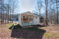 Cabin Style & Cozy Back Deck Near LakePoint PBR - Ferienwohnung Cartersville
