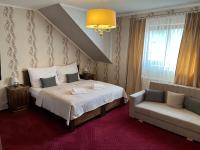 Double or Twin Room with Extra Bed