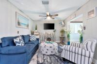 Treasure home in St-Pete Beach - Chambres d'hôtes St. Pete Beach