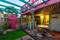 Beachcomber Oasis l 1930s Cottage l 1 min to Beach - B&B Saint Augustine