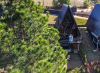 Villa D'Moriyah - Chalés de Luxo com Piscina Privativa - B&B Campos do Jordão