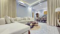 Modern 1 Bdr Near King Fahad Medical City - Ferienwohnung Riad