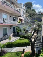 Alesio Guest House - B&B Croia