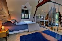 Deluxe Room 1
