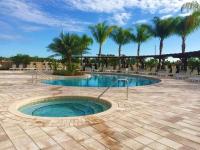 Luxury 3 Bedroom Townhouse, Comfortable Sleeps 8 Super Close To Disney! - B&B Kissimmee