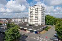 La Belle Étape - Grand T5 à Cholet - B&B Cholet