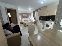 Studio with Garden View