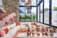 Villa Localita Rosa - Hidden Gem 3BR Designer Villa Infinity Pool Views - B&B Tambakboyo