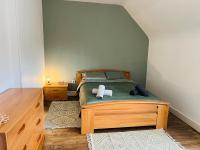 Appart hôtel 2 chambres 2 lits double & garage - B&B Le Creusot