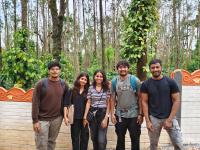 Y M G complex - B&B Attigundi