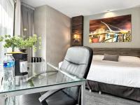 Estudio con cama extragrande