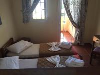 One-Bedroom Apartment with Sea View (2-4 Adults)