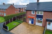 Modern 3BR Stay Pet Friendly Garden with Parking - Chambres d’hôtes Carrington