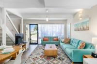Ocean Cove - cosy retreat steps from beach & cafes - B&B Mollymook