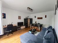 Charmant appartement avec jardin, barbecue et Netflix - Bed and Breakfast Méry-sur-Oise