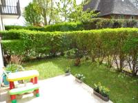 Appartement Jardin 3 Pièces à 80m de la Mer avec Parking Privatif - FR-1-712-98 - Chambres d'hôtes Villers-sur-Mer
