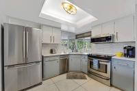 Home Wpool By Pmi Op Canal - B&B Fort Lauderdale