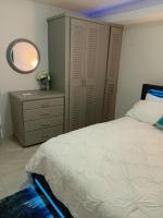 Lawrence Legacy 2 - B&B St. George's