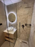 Deluxe Zimmer mit Kingsize-Bett