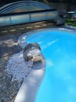 Studio moderne avec piscine privée près de Mercuer 15 m² - B&B Mercuer
