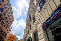 Elegantis Milos Suite Apartment - Your Chic Retreat in Central Rome - B&B Roma