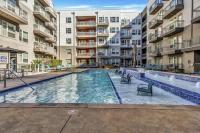 Boulevard Stays Dashing 1BR Suite Pool Parking Gym H - B&B Richardson