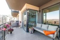 Cozy and Modern Apartment in Grand Park Residence - Chambres d’hôtes Cluj-Napoca