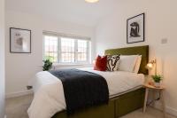 Spacious 3-bed Home in Nottingham by Renzo, Driveway Parking, Minutes from M1! - B&B Risley