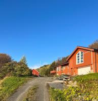 The House by the Sea - B&B Straumsbukta