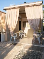 Monika's house - Bed and Breakfast Chios