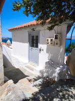 "Villa Kanella"Sea View Hydra Kamini malouholidays - B&B Hydra