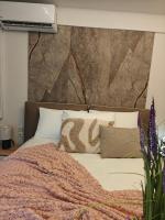 Neria Center Lux Apt - B&B Alejandrópolis