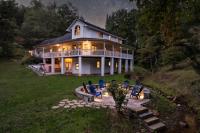 Creekside Manor - Secluded 30-Acre Family Retreat - B&B Ellijay