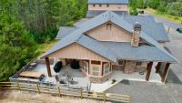 New! Black Bear Inn - Pet friendly - trailer parking - walk to lake - rustic - Ferienwohnung Donnelly
