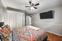 The Oasis 3BR house near stadium and DFW with Pool - B&B North Richland Hills