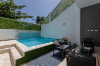 Perla 8- Exclusiva Moderna Villa 4 Habitaciones y Piscina - Chambres d’hôtes Sosúa